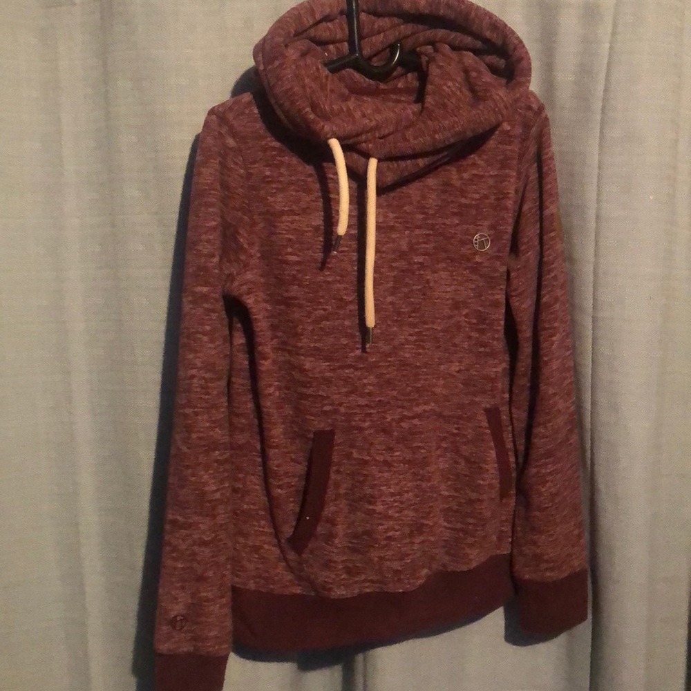 Kazane maroon hoodie